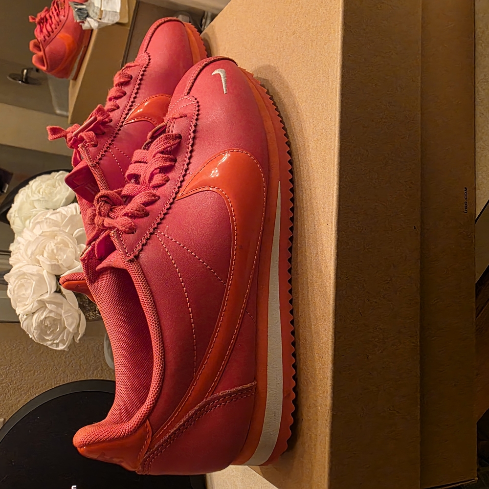 Nike Women's Orange Sneakers